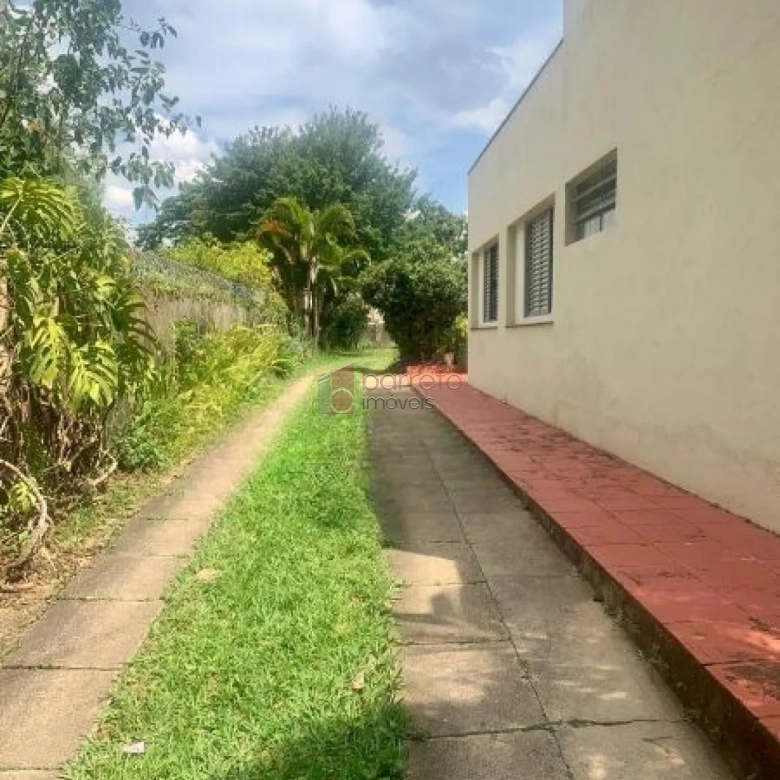 CASA TÉRREA PARA VENDA NO BAIRRO PARQUE DO COLÉGIO – JUNDIAÍ/SP