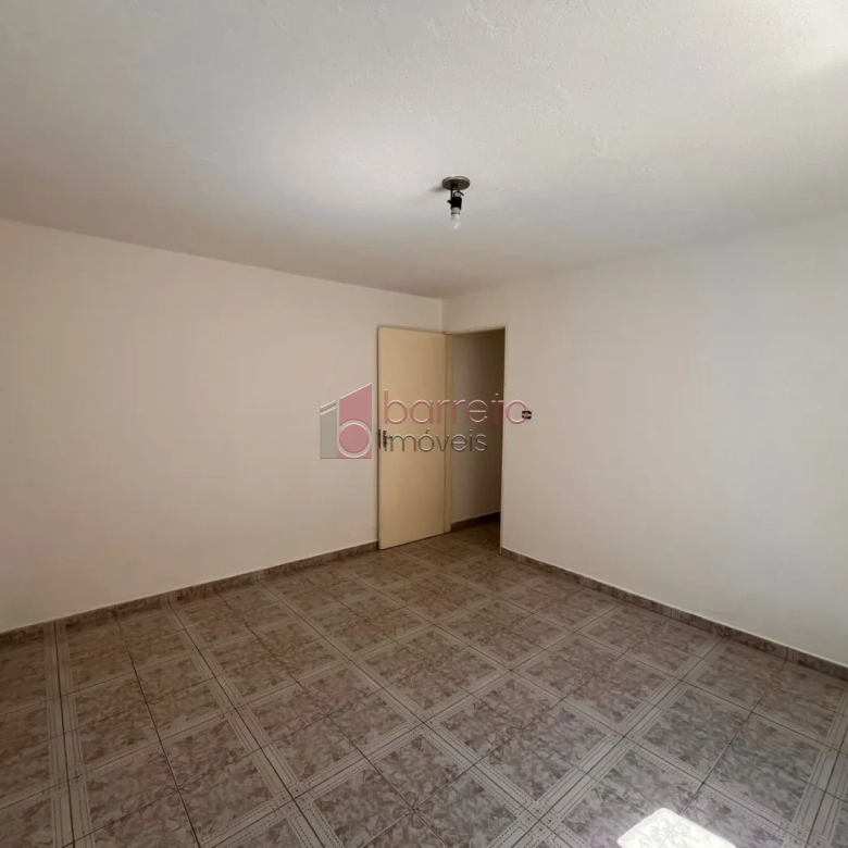 CASA COM EDÍCULA PARA VENDA E LOCAÇÃO NO BAIRRO VILA MARINGÁ – JUNDIAÍ/SP
