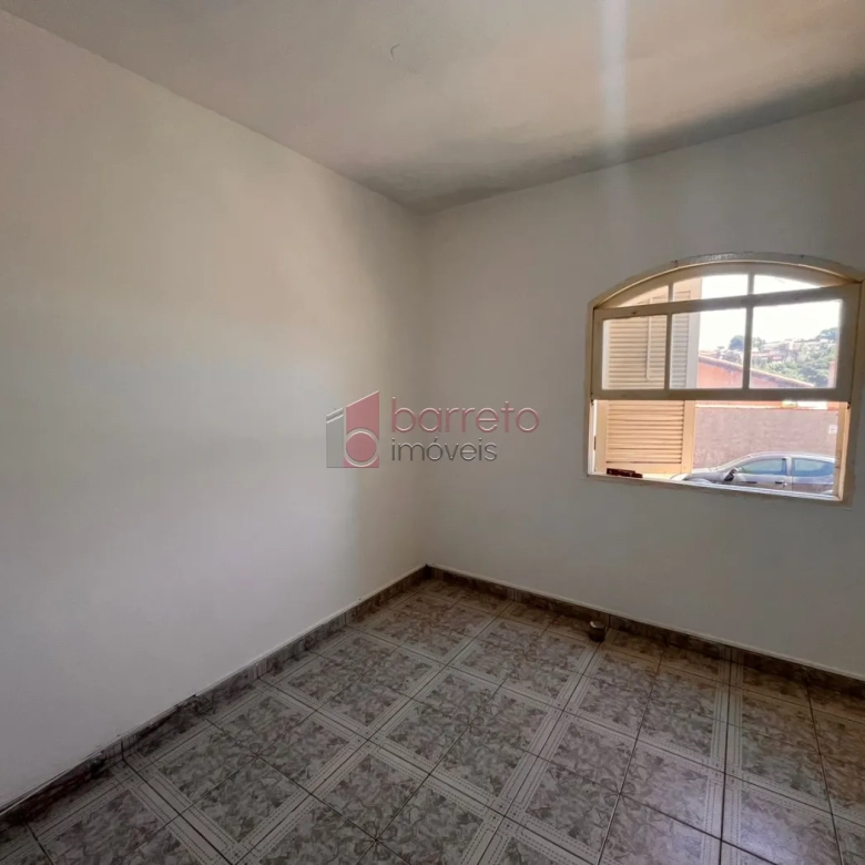 CASA COM EDÍCULA PARA VENDA E LOCAÇÃO NO BAIRRO VILA MARINGÁ – JUNDIAÍ/SP
