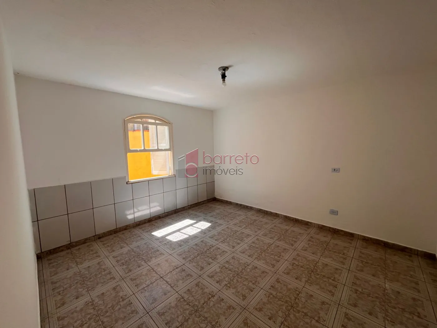 CASA COM EDÍCULA PARA VENDA E LOCAÇÃO NO BAIRRO VILA MARINGÁ – JUNDIAÍ/SP