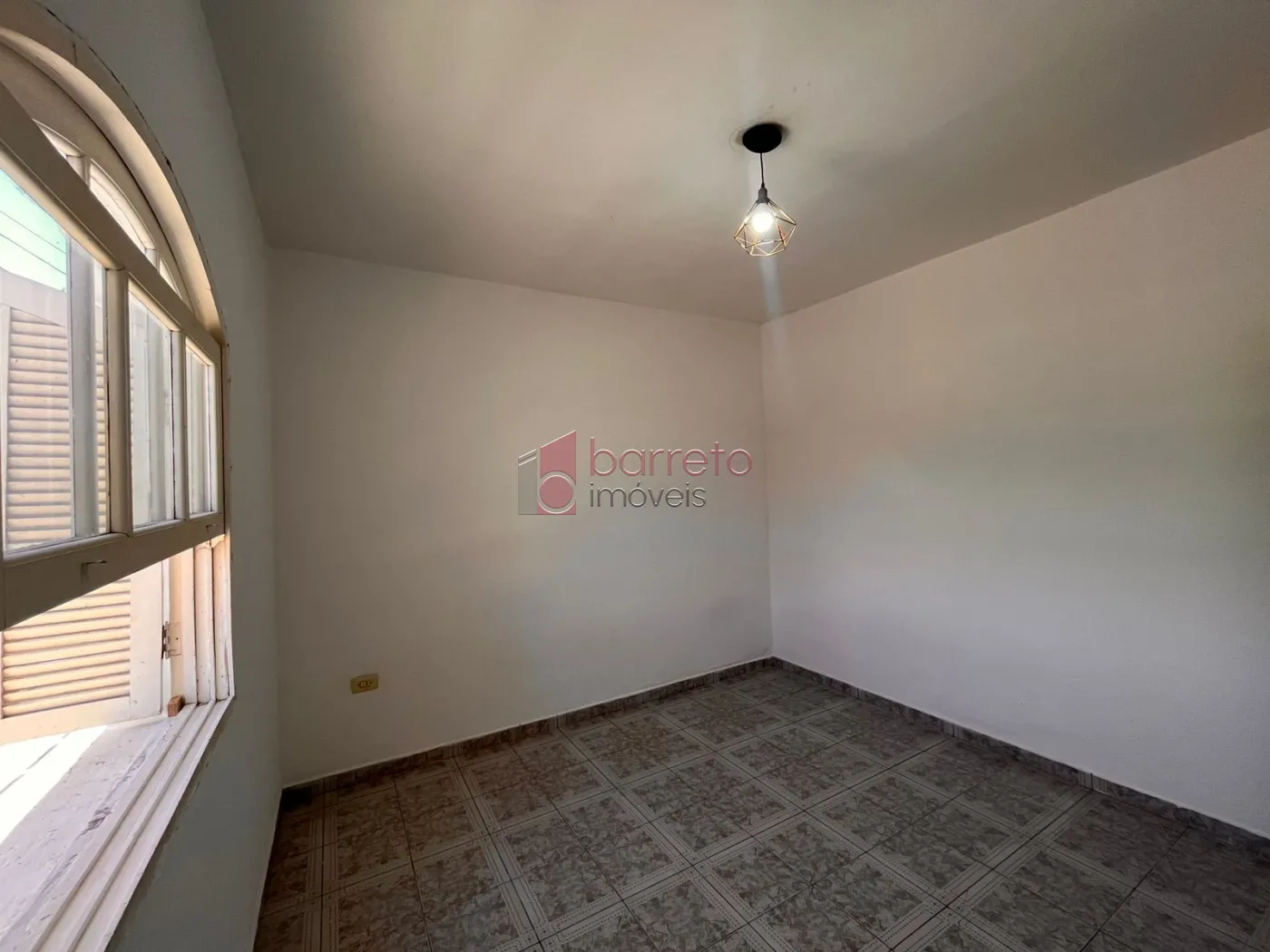 CASA COM EDÍCULA PARA VENDA E LOCAÇÃO NO BAIRRO VILA MARINGÁ – JUNDIAÍ/SP