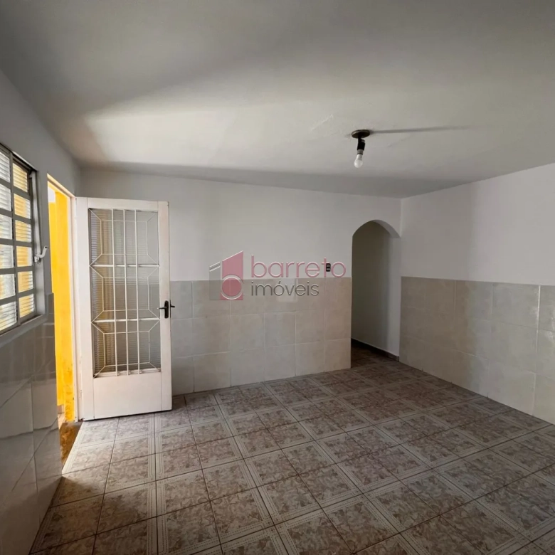 CASA COM EDÍCULA PARA VENDA E LOCAÇÃO NO BAIRRO VILA MARINGÁ – JUNDIAÍ/SP