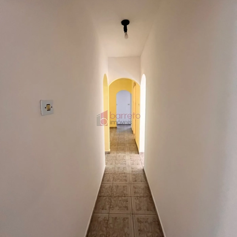 CASA COM EDÍCULA PARA VENDA E LOCAÇÃO NO BAIRRO VILA MARINGÁ – JUNDIAÍ/SP
