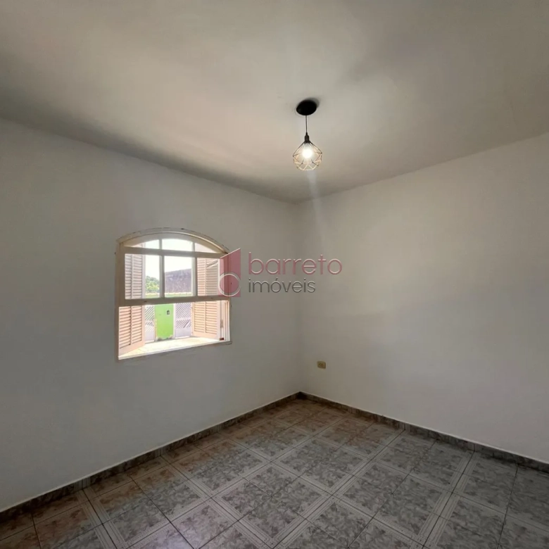 CASA COM EDÍCULA PARA VENDA E LOCAÇÃO NO BAIRRO VILA MARINGÁ – JUNDIAÍ/SP