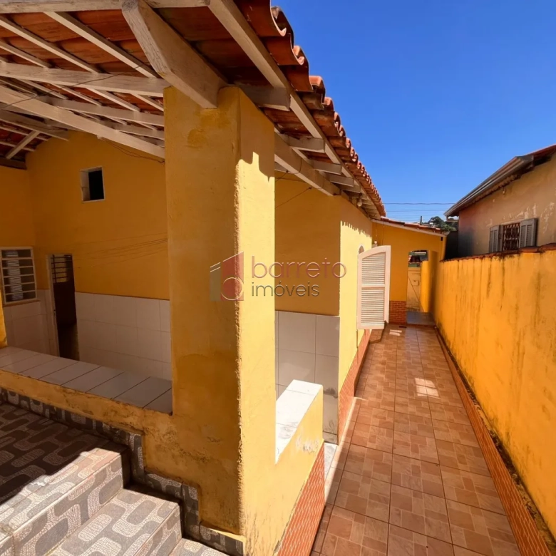 CASA COM EDÍCULA PARA VENDA E LOCAÇÃO NO BAIRRO VILA MARINGÁ – JUNDIAÍ/SP
