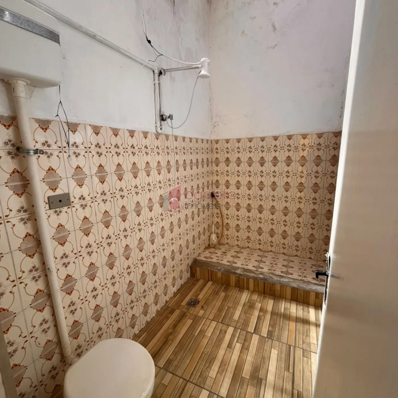 CASA COM EDÍCULA PARA VENDA E LOCAÇÃO NO BAIRRO VILA MARINGÁ – JUNDIAÍ/SP