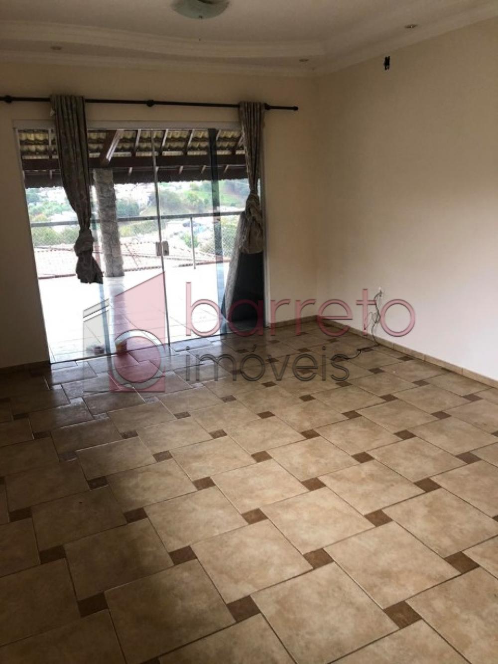 CASA PARA VENDA NO BAIRRO VL NAMBI EM JUNDIAÍ – SP 3 dorms (1 suíte) Sala ampla, cozinh,  3 banheiros e Espaço Gourmet, 1 vaga!