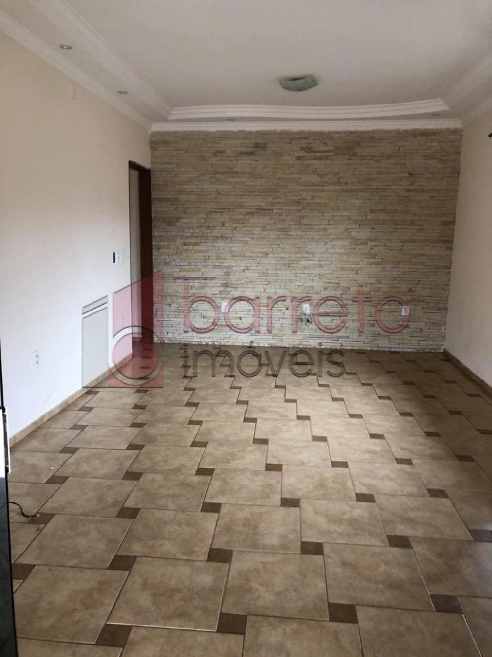 CASA PARA VENDA NO BAIRRO VL NAMBI EM JUNDIAÍ – SP 3 dorms (1 suíte) Sala ampla, cozinh,  3 banheiros e Espaço Gourmet, 1 vaga!