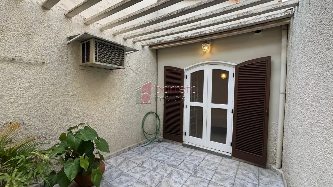 SOBRADO PARA VENDA NO BAIRRO JARDIM MESSINA – JUNDIAÍ/SP