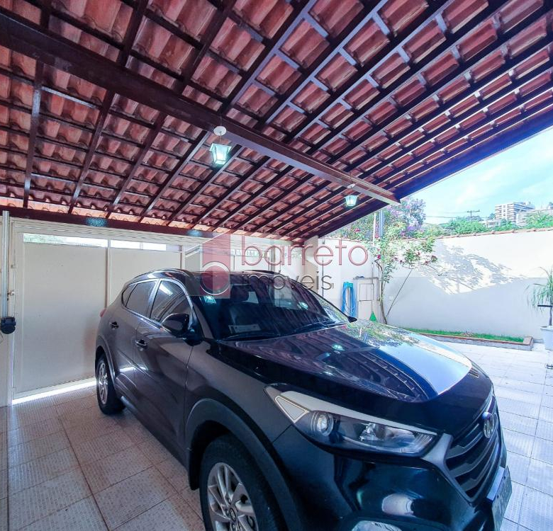 CASA A VENDA NO BAIRRO DO JARDIM PAULISTA, NA CIDADE DE JUNDIAÍ