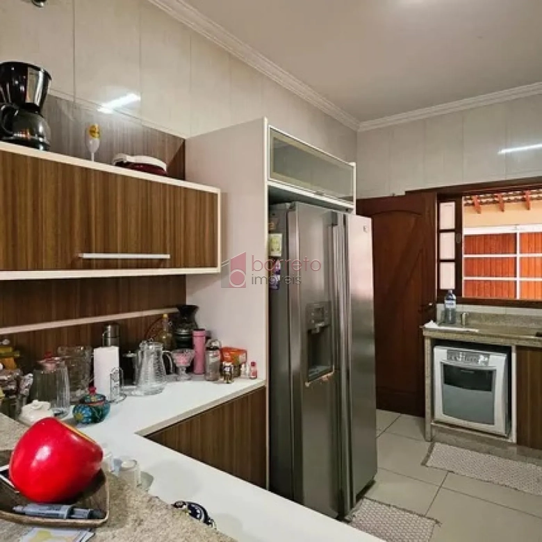 SOBRADO PARA VENDA NO BAIRRO TORRES DE SÃO JOSÉ – JUNDIAÍ/SP