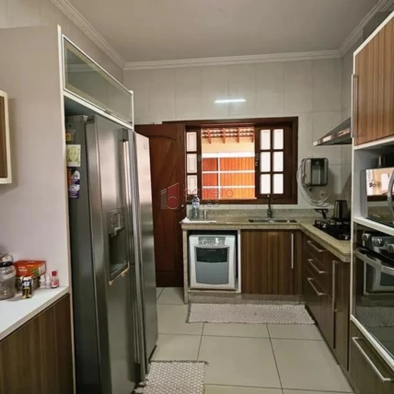 SOBRADO PARA VENDA NO BAIRRO TORRES DE SÃO JOSÉ – JUNDIAÍ/SP