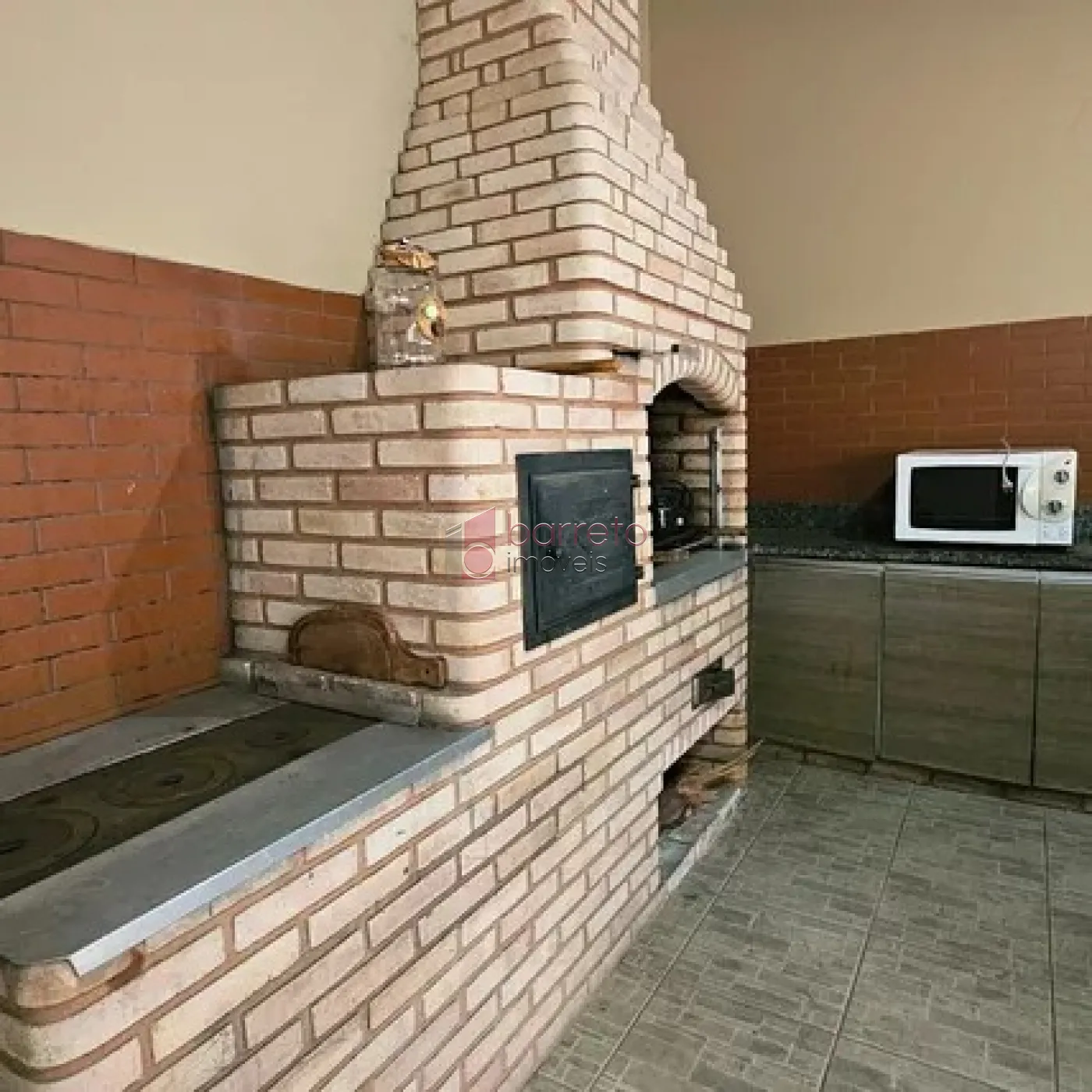 SOBRADO PARA VENDA NO BAIRRO TORRES DE SÃO JOSÉ – JUNDIAÍ/SP