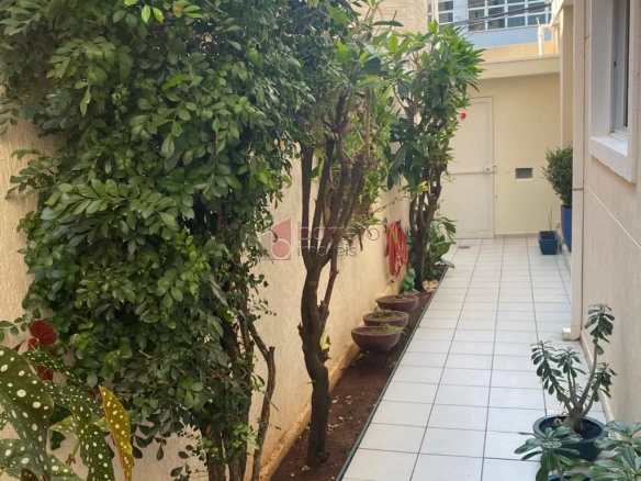 SOBRADO PARA VENDA NO BAIRRO VILA GUARANI – JUNDIAÍ/SP
