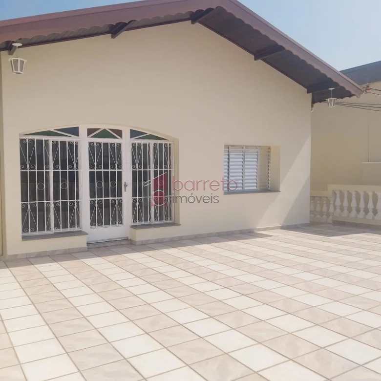 SOBRADO COM EDÍCULA PARA VENDA NO BAIRRO VILA SANTANA II – JUNDIAÍ/SP
