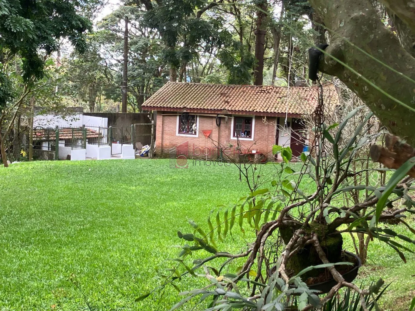 CHÁCARA COM 04 SUÍTES À VENDA NO BAIRRO CAXAMBU – JUNDIAÍ/SP