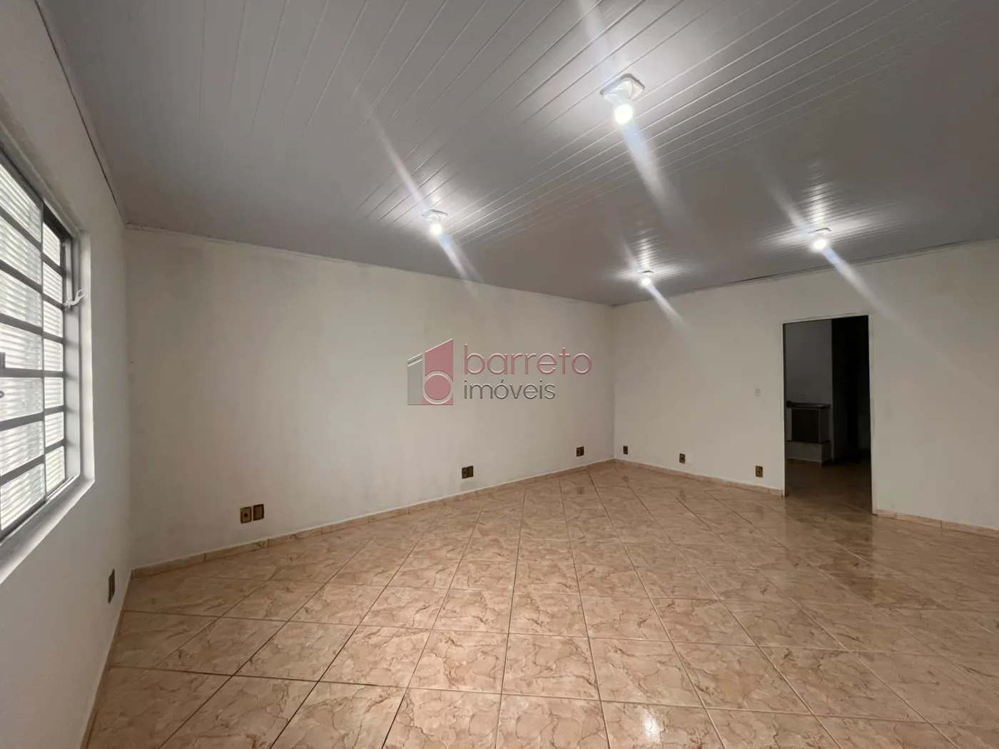 PRÉDIO COMERCIAL PARA VENDA E LOCAÇÃO NO CORRUPIRA – JUNDIAÍ/SP