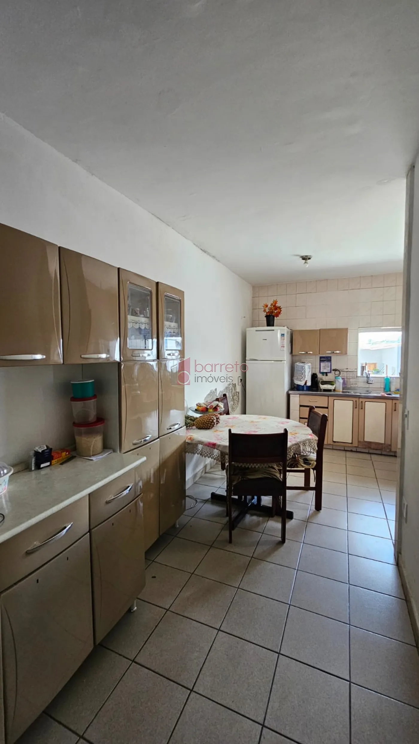 PRÉDIO COMERCIAL COM EDÍCULA NO CENTRO – JUNDIAÍ/SP