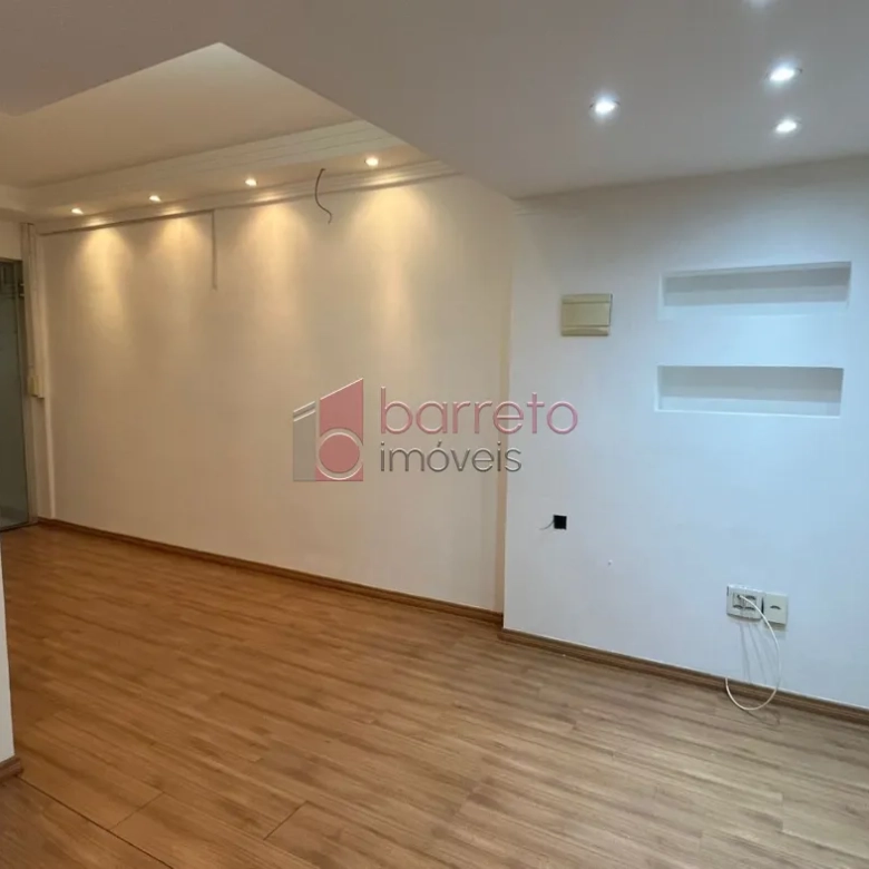 SALA COMERCIAL PARA VENDA E LOCAÇÃO NO EDIFÍCIO SANTA ÂNGELA – JUNDIAÍ/SP