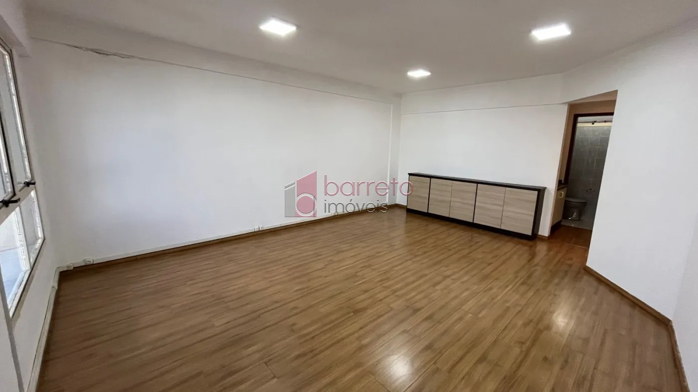 SALA COMERCIAL PARA VENDA E LOCAÇÃO NO EDIFÍCIO SANTA ÂNGELA – JUNDIAÍ/SP