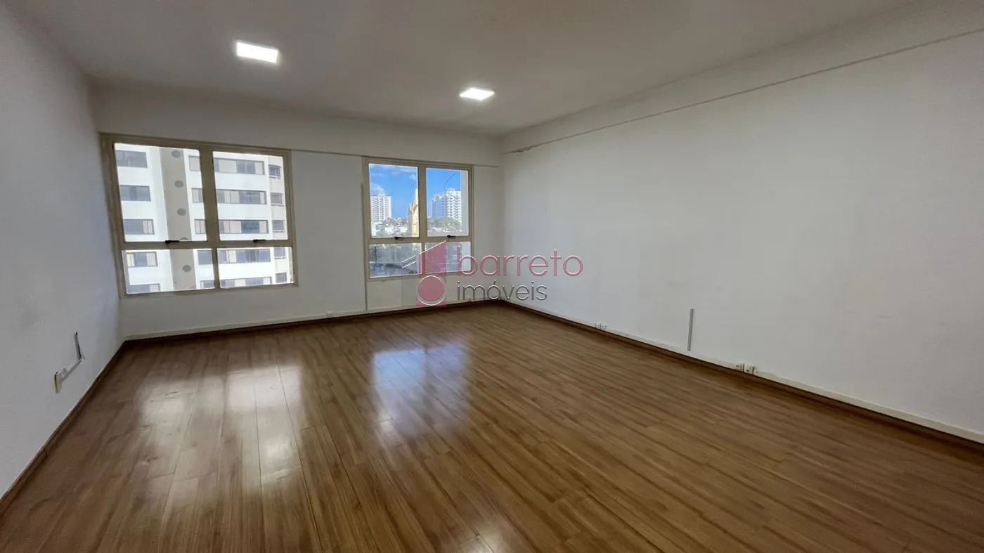 SALA COMERCIAL PARA VENDA E LOCAÇÃO NO EDIFÍCIO SANTA ÂNGELA – JUNDIAÍ/SP