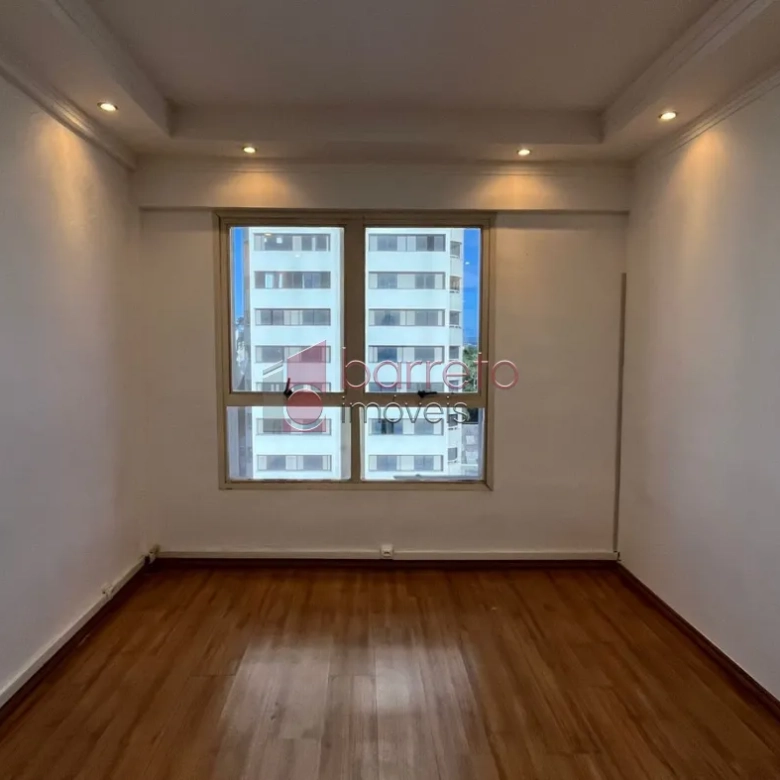 SALA COMERCIAL PARA VENDA E LOCAÇÃO NO EDIFÍCIO SANTA ÂNGELA – JUNDIAÍ/SP