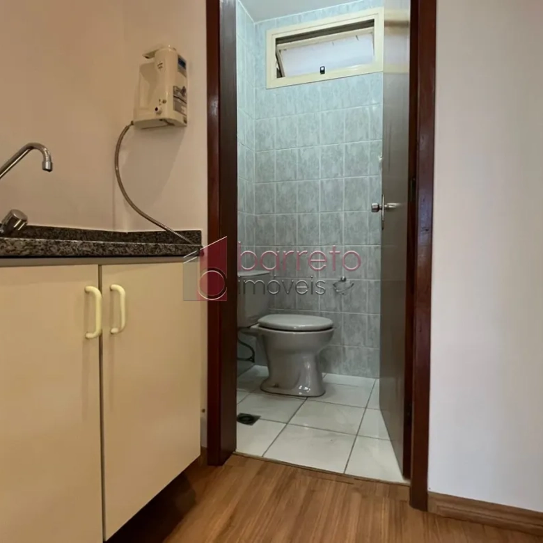 SALA COMERCIAL PARA VENDA E LOCAÇÃO NO EDIFÍCIO SANTA ÂNGELA – JUNDIAÍ/SP