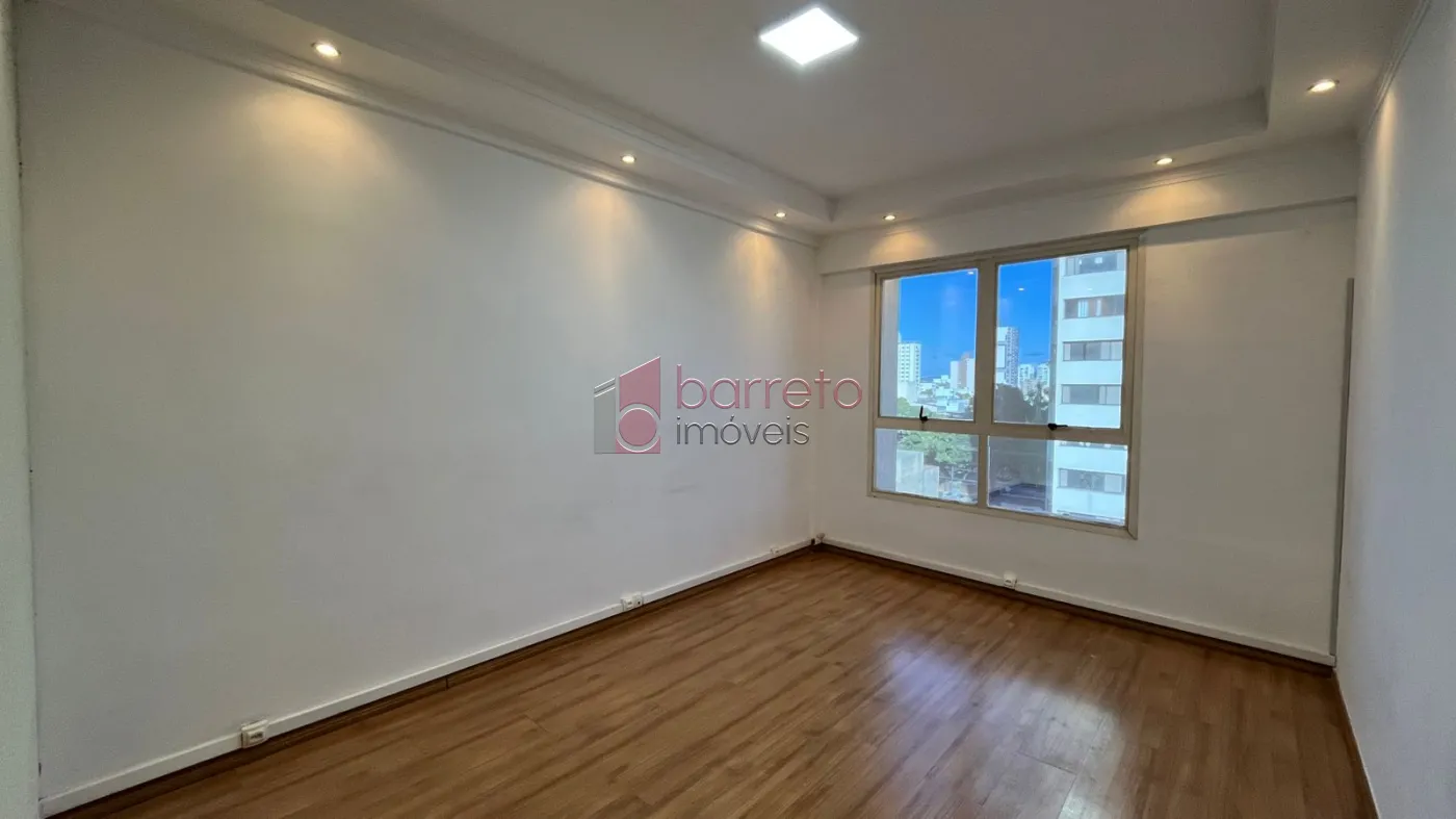 SALA COMERCIAL PARA VENDA E LOCAÇÃO NO EDIFÍCIO SANTA ÂNGELA – JUNDIAÍ/SP