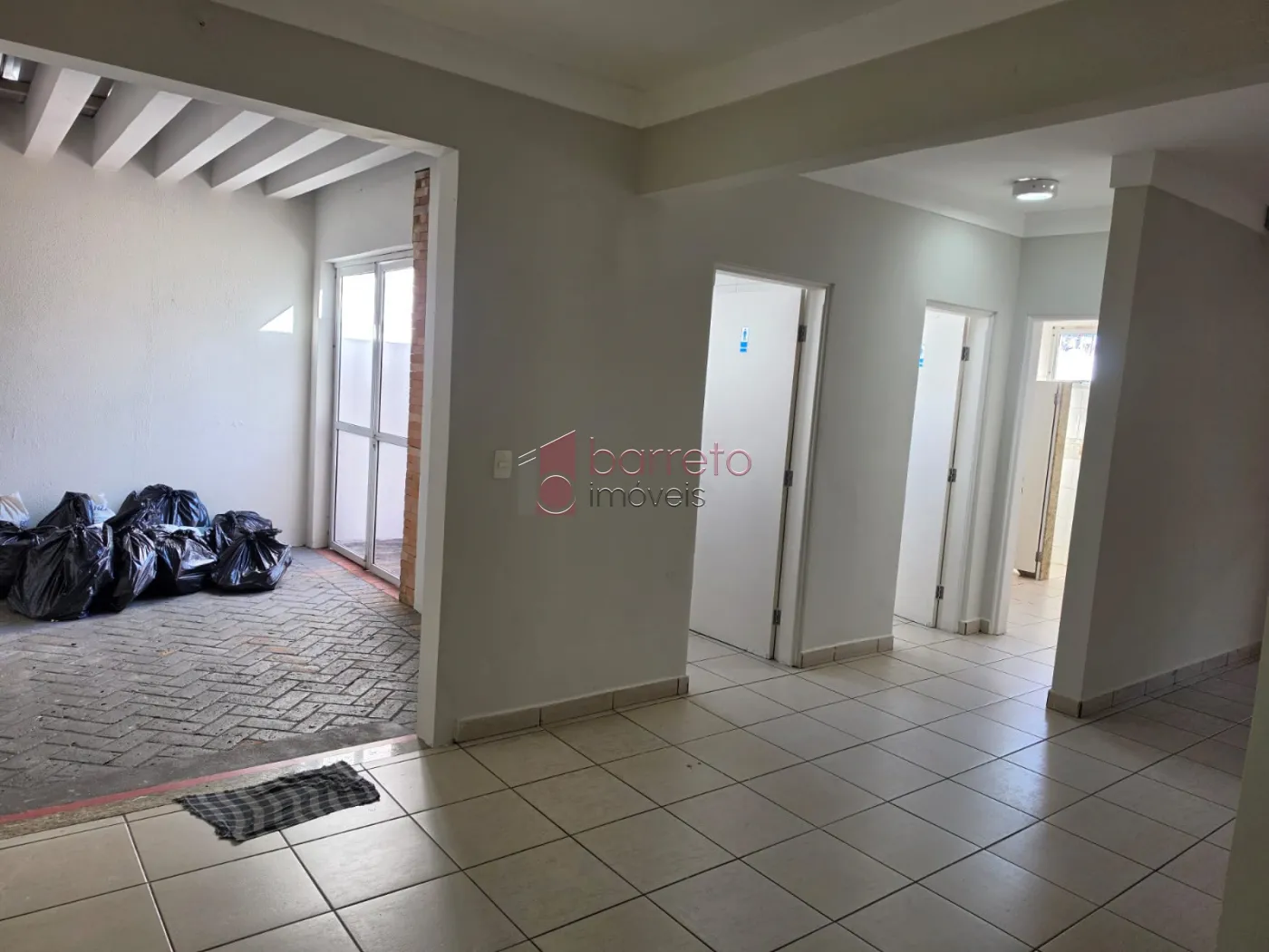 SALÃO COMERCIAL PARA VENDA NA PONTE SÃO JOÃO – JUNDIAÍ/SP