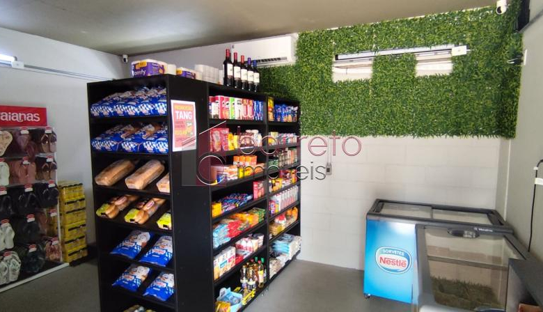 COBERTURA MOBILIADA PARA LOCAÇÃO E VENDA NO CONDOMÍNIO JABUTICABEIRAS – JUNDIAÍ/SP