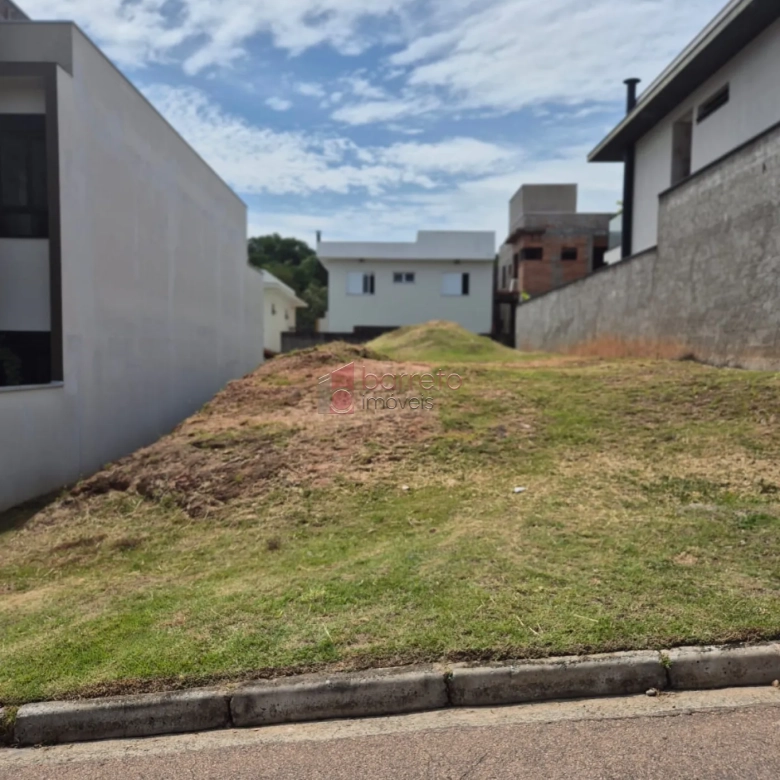 TERRENO À VENDA NO CONDOMÍNIO RESIDENCIAL DOS IPÊS – BAIRRO ENGORDADOURO – JUNDIAÍ/SP