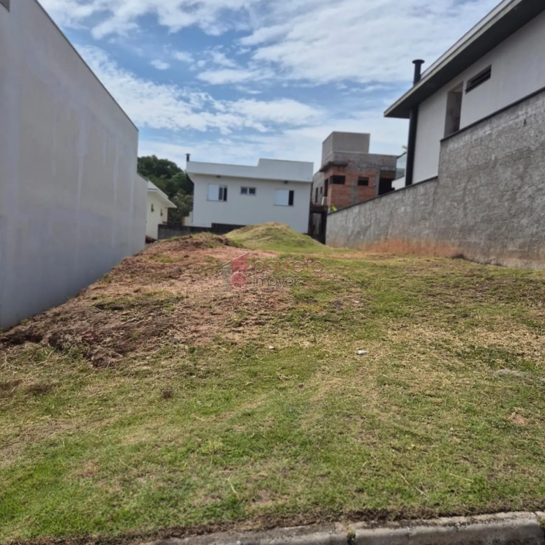TERRENO À VENDA NO CONDOMÍNIO RESIDENCIAL DOS IPÊS – BAIRRO ENGORDADOURO – JUNDIAÍ/SP