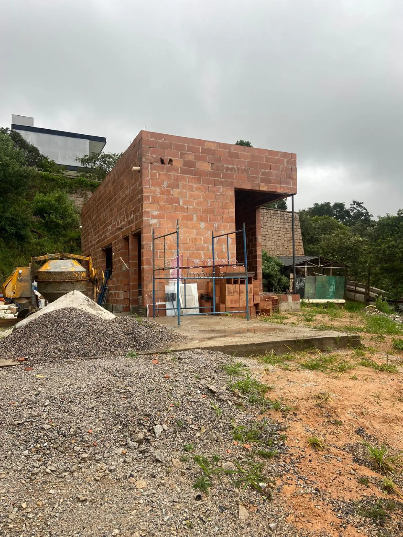 CASA EM CONSTRUÇÃO PARA VENDA NO CONDOMÍNIO PORTAL DA COLINA – JUNDIAÍ/SP