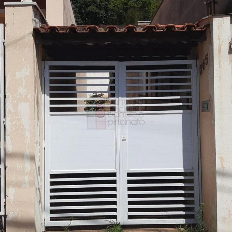 TERRENO COM CASA ANTIGA À VENDA NO JARDIM SANTA TERESA – JUNDIAÍ/SP