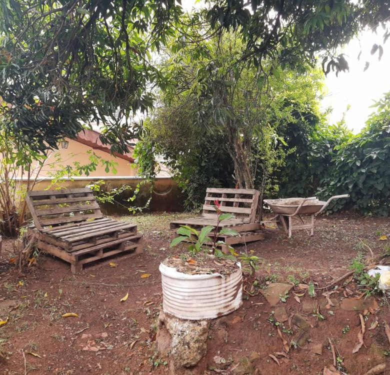 TERRENO COM CASA ANTIGA À VENDA NO JARDIM SANTA TERESA – JUNDIAÍ/SP