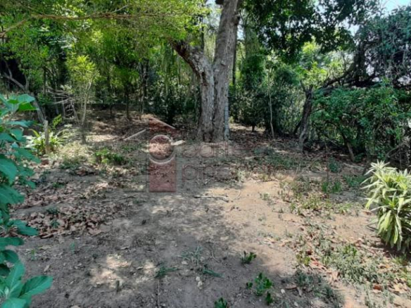 TERRENO COM CASA ANTIGA À VENDA NO JARDIM SANTA TERESA – JUNDIAÍ/SP