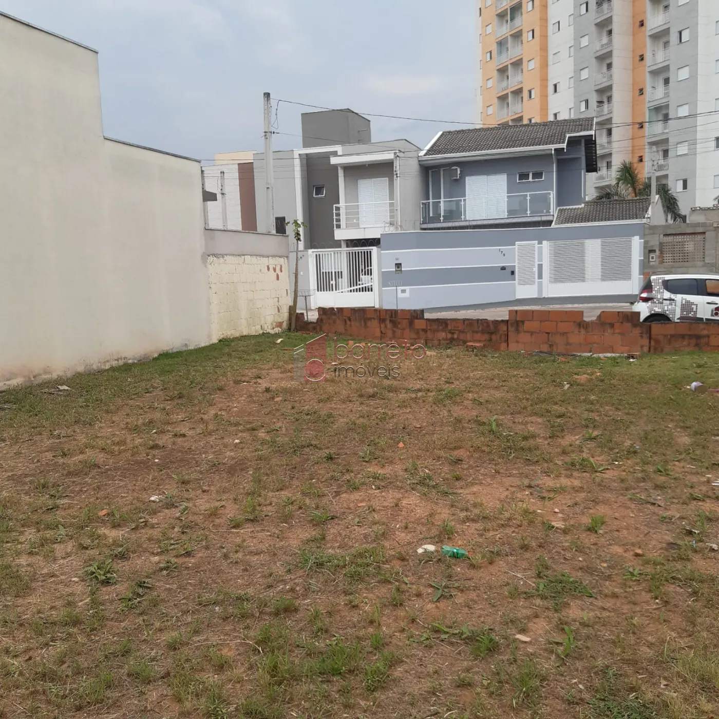 TERRENO À VENDA LOCALIZADO NO BAIRRO RESIDENCIAL SANTA GIOVANA, NA CIDADE DE JUNDIAÍ.