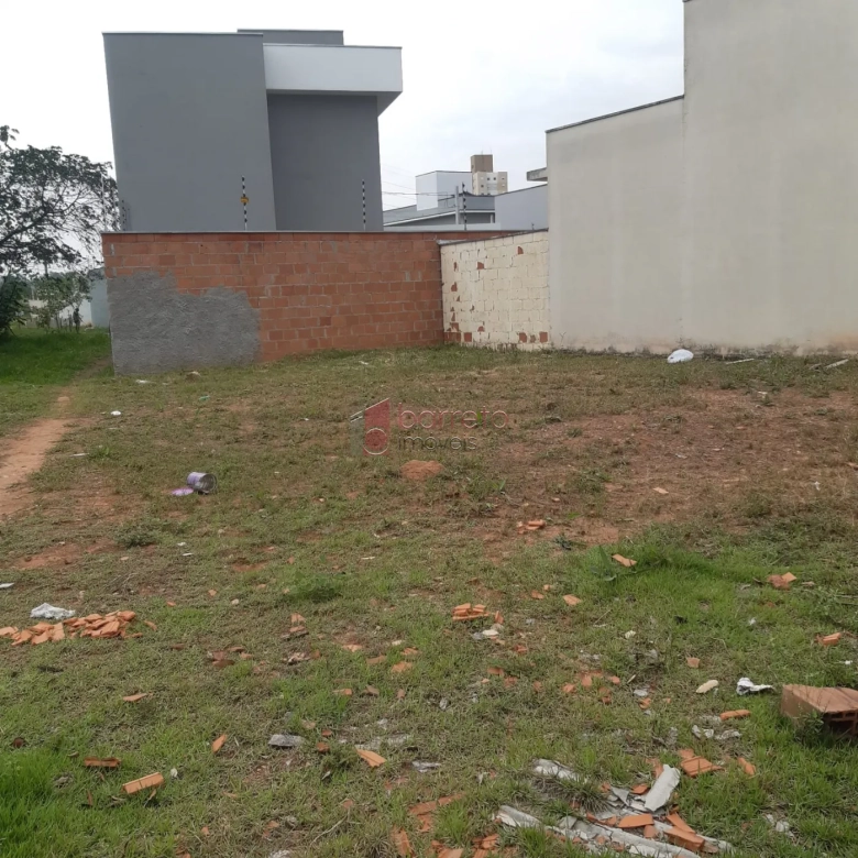 TERRENO À VENDA LOCALIZADO NO BAIRRO RESIDENCIAL SANTA GIOVANA, NA CIDADE DE JUNDIAÍ.