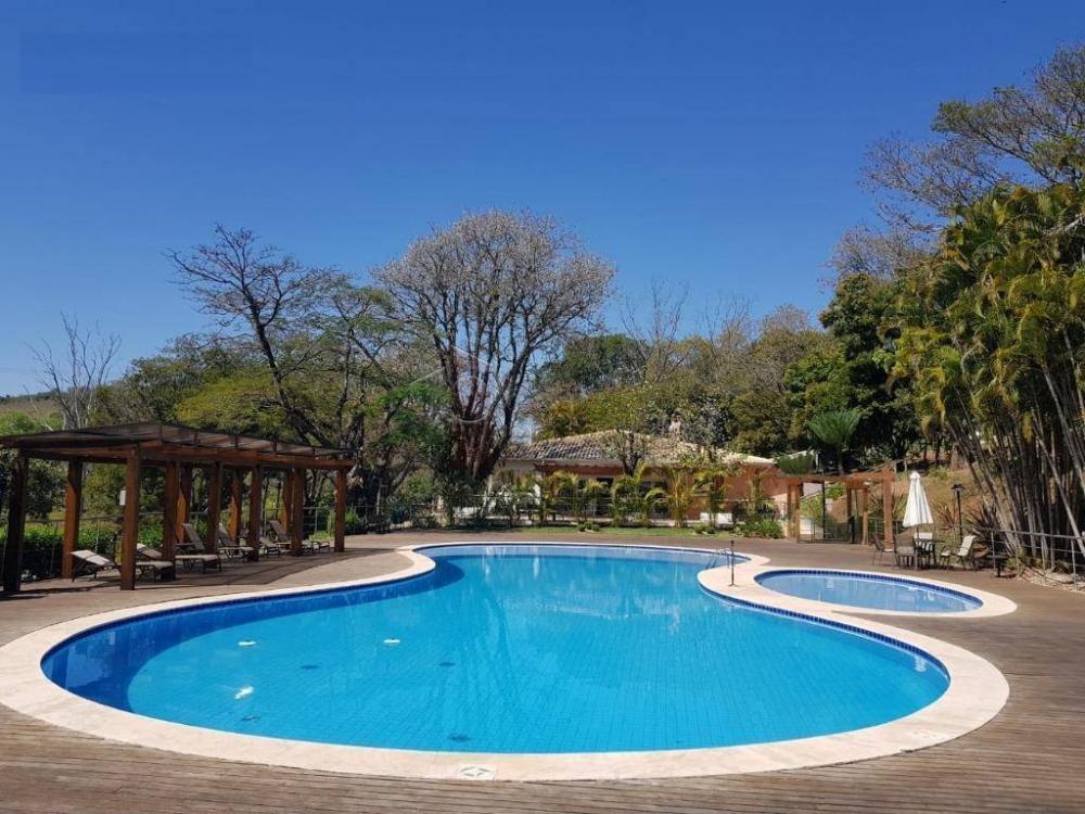TERRENO À VENDA NO CONDOMÍNIO RESERVA SANTA ISABEL II – LOUVEIRA/SP