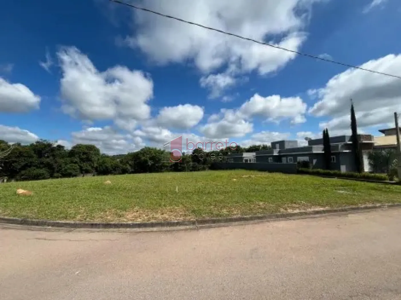 TERRENO À VENDA NO CONDOMÍNIO PARQUE DOS RESEDÁS – ITUPEVA/SP