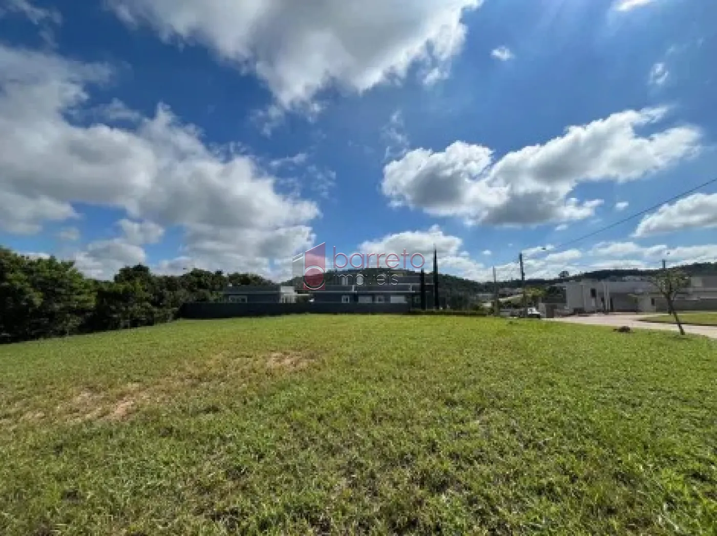 TERRENO À VENDA NO CONDOMÍNIO PARQUE DOS RESEDÁS – ITUPEVA/SP