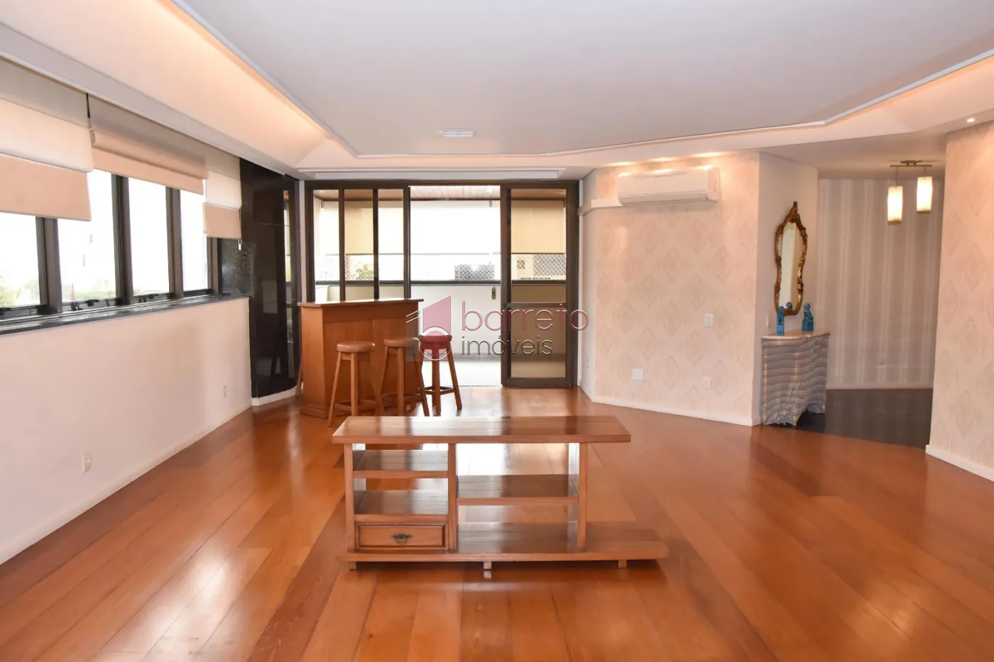 APARTAMENTO PARA VENDA E LOCAÇÃO NO CONDOMÍNIO PORTAL DO ANHANGABAÚ – JUNDIAÍ/SP