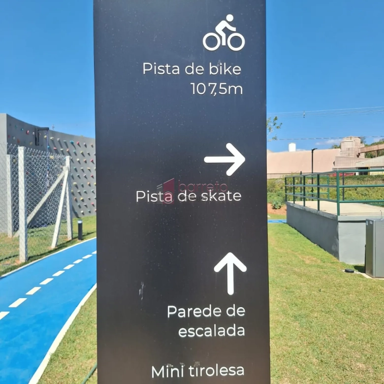 TERRENO DE ESQUINA PARA VENDA NO CONDOMÍNIO APPLAUSI VILLAGGIO ENGORDADOURO – JUNDIAÍ/SP