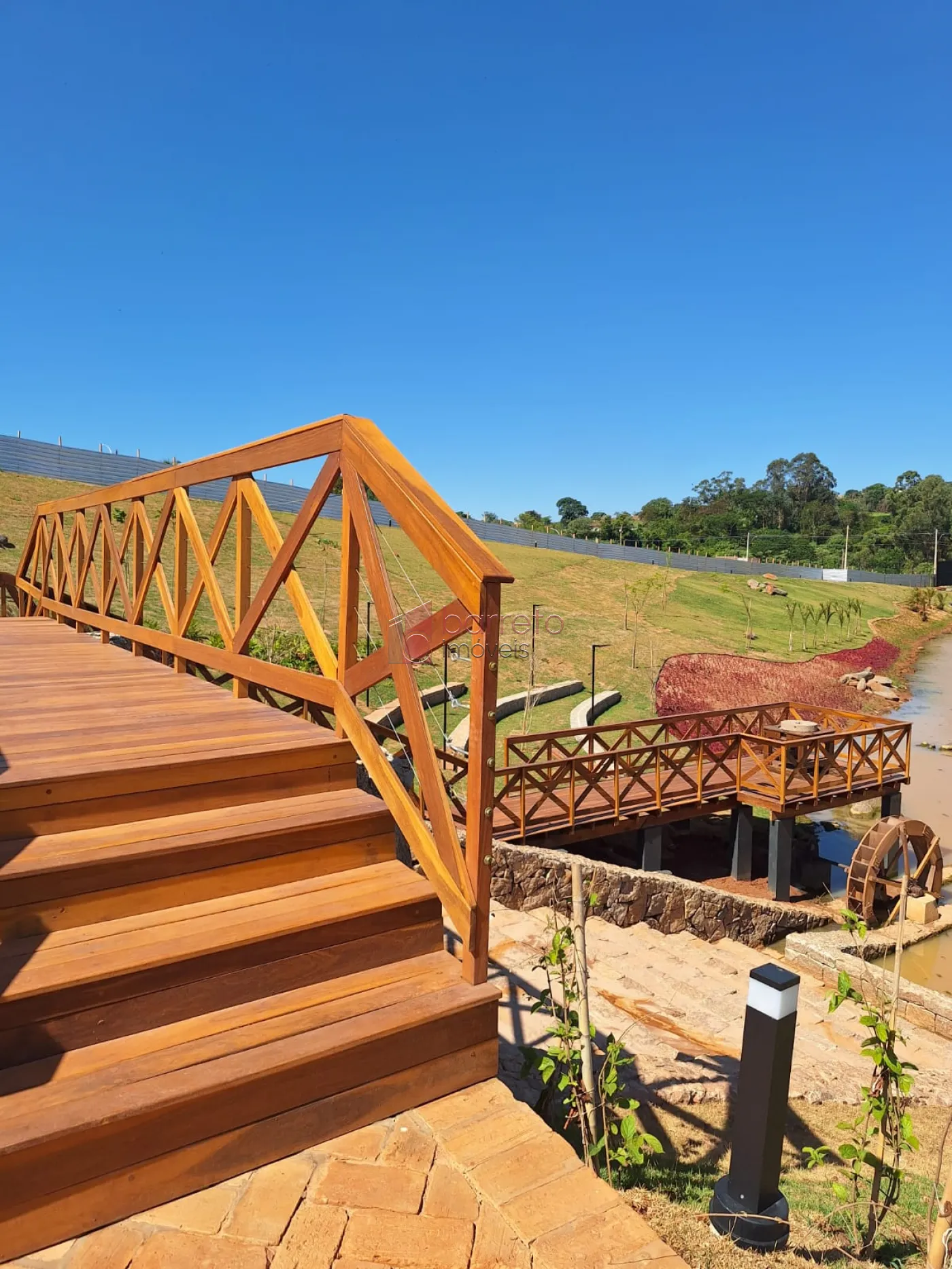 TERRENO DE ESQUINA PARA VENDA NO CONDOMÍNIO APPLAUSI VILLAGGIO ENGORDADOURO – JUNDIAÍ/SP