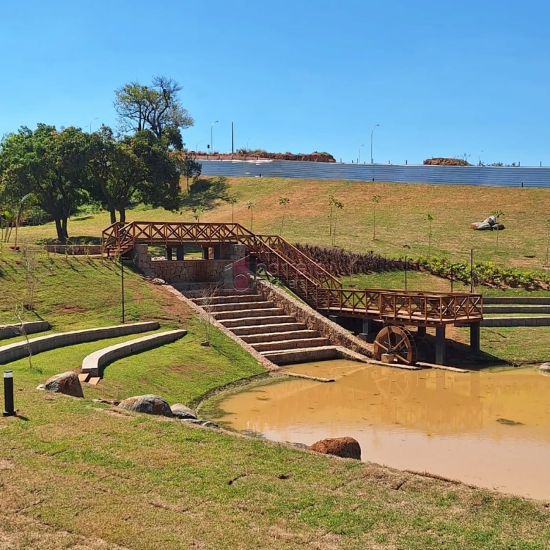 TERRENO DE ESQUINA PARA VENDA NO CONDOMÍNIO APPLAUSI VILLAGGIO ENGORDADOURO – JUNDIAÍ/SP
