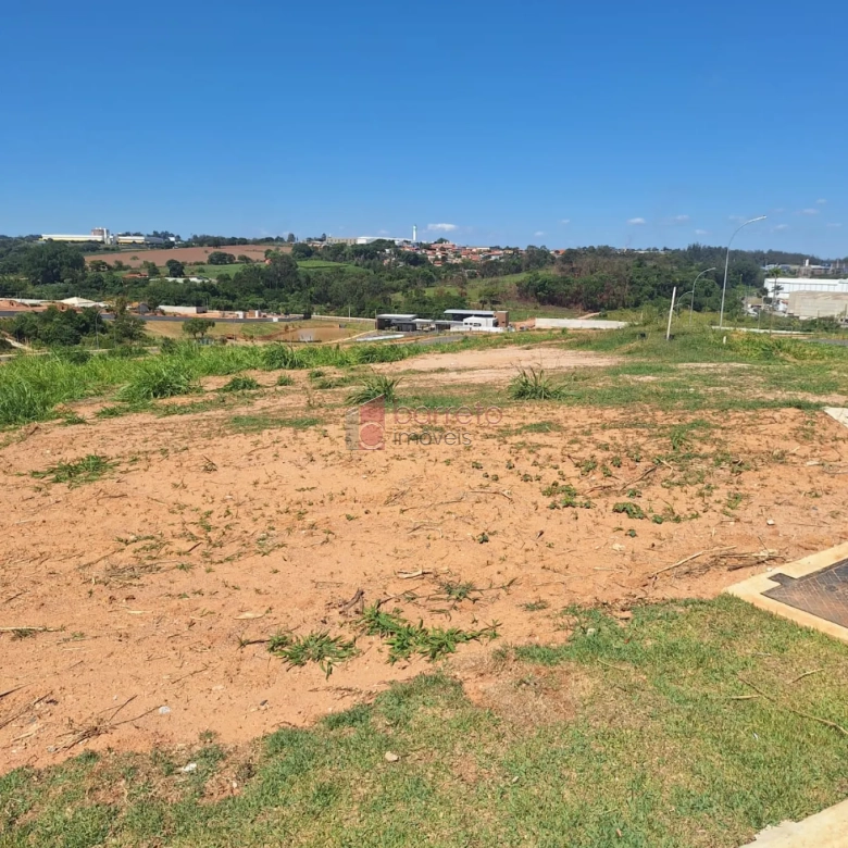 TERRENO DE ESQUINA PARA VENDA NO CONDOMÍNIO APPLAUSI VILLAGGIO ENGORDADOURO – JUNDIAÍ/SP