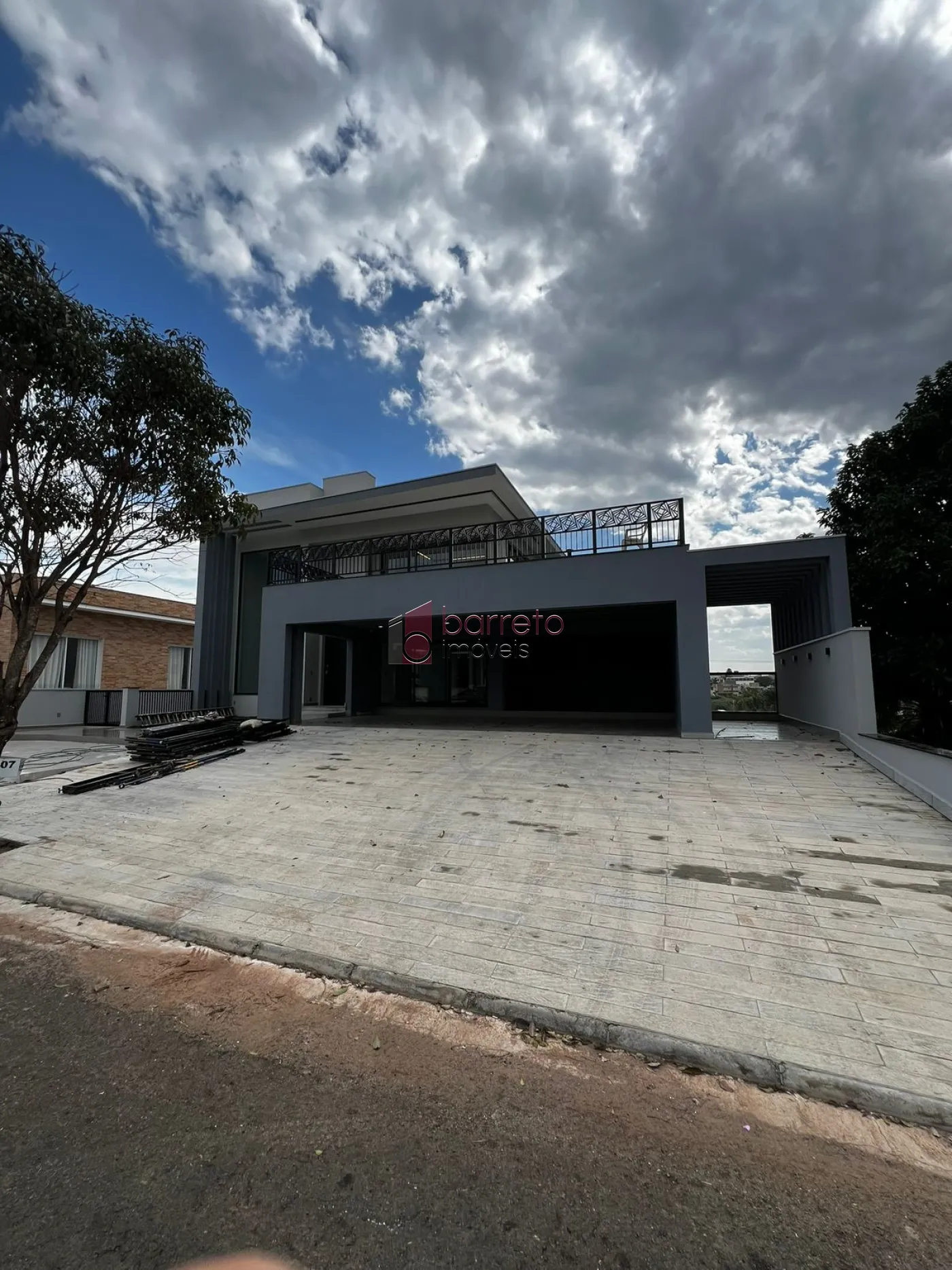 CASA À VENDA NO CONDOMÍNIO PALMEIRAS IMPERIAIS – ITAPECERICA – SALTO/SP