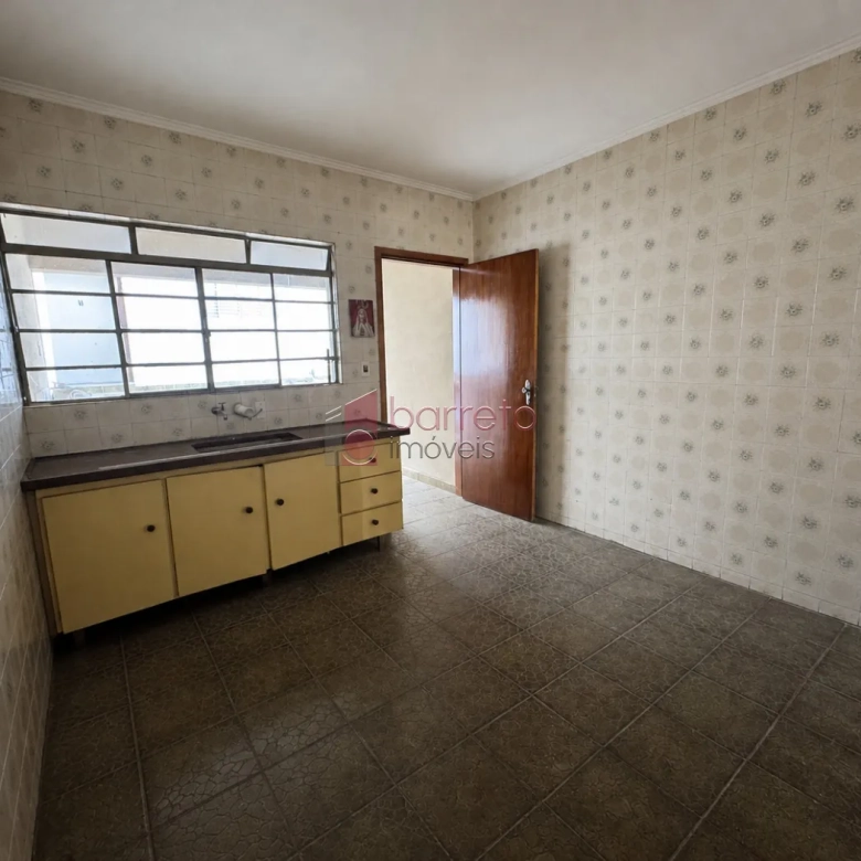 CASA TÉRREA COM EDÍCULA PARA VENDA NO BAIRRO VILA MARLENE – JUNDIAÍ/SP