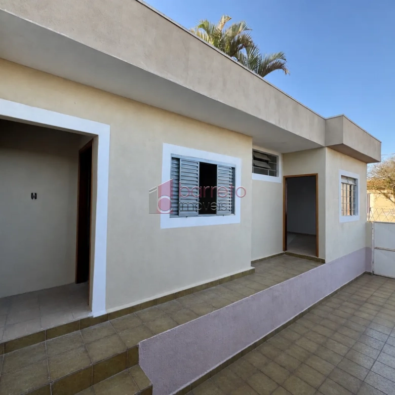 CASA TÉRREA COM EDÍCULA PARA VENDA NO BAIRRO VILA MARLENE – JUNDIAÍ/SP