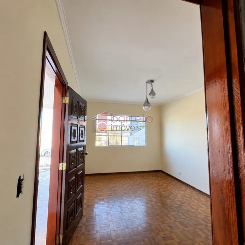 CASA TÉRREA COM EDÍCULA PARA VENDA NO BAIRRO VILA MARLENE – JUNDIAÍ/SP